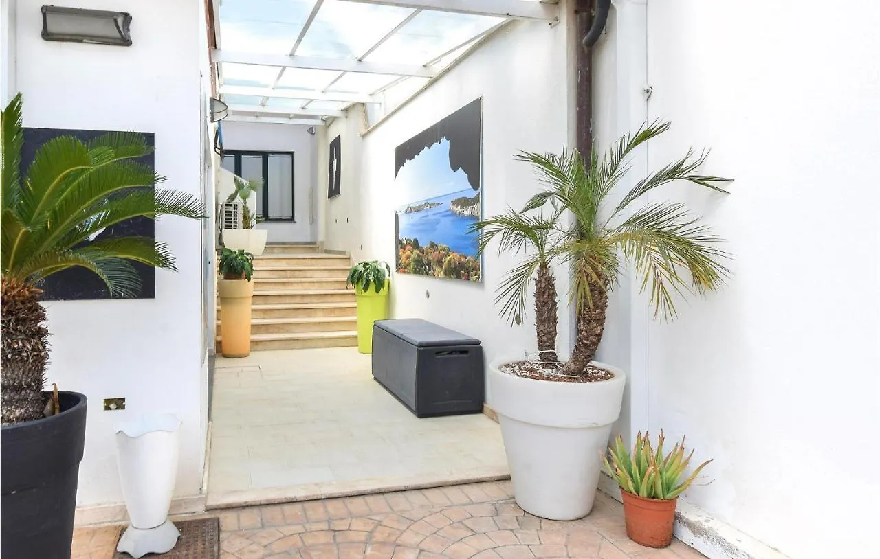 Casa Vacanze Villabel Assemini 0*,